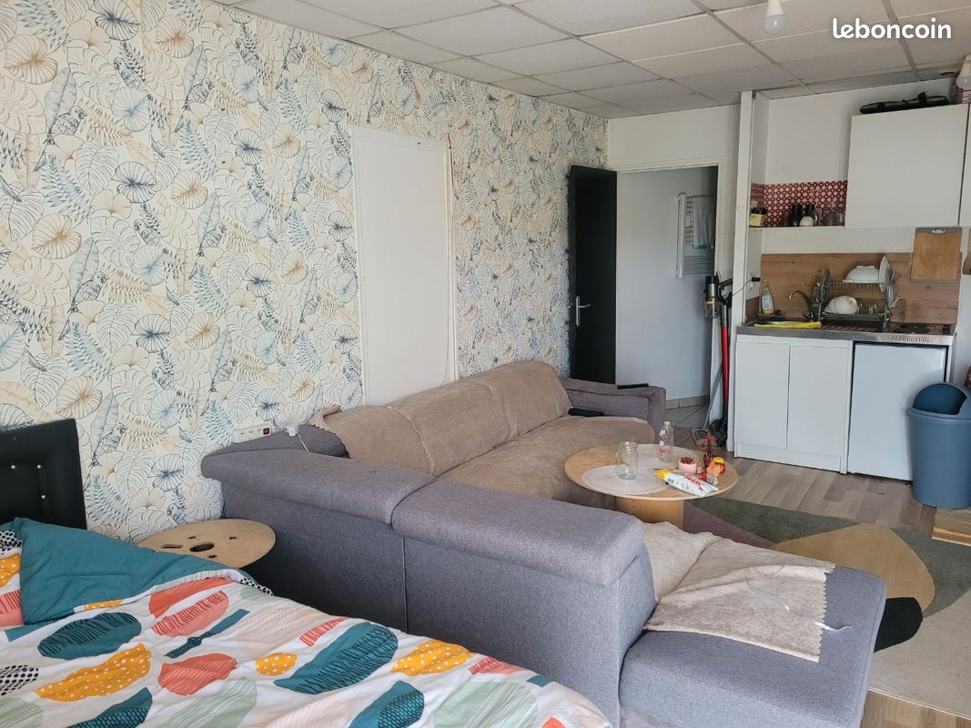 Appartement 1 pièce 18 m² · à Grâces · 18 m² · 350 €