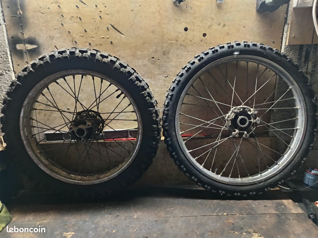 Paire de roues / jantes Enduro 50cc / 125cc (image 1)