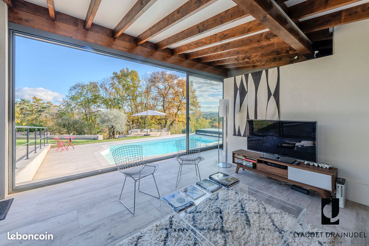 Propriété 5 pièces 172 m² (image 8)