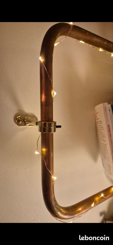 Etagere d'angle cuivre (image 3)