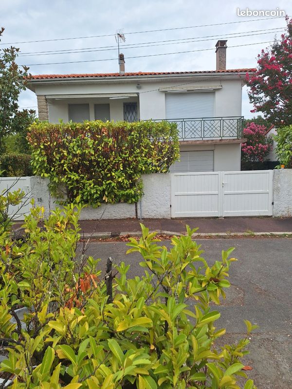 Maison 4 pièces 115 m² · à Mérignac · 115 m² · 1 650 €/mois