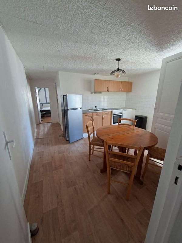 Appartement 4 pièces 65 m² · à Lisieux · 65 m² · 700 €