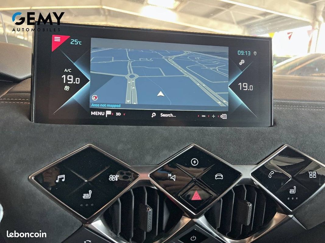 DS DS3 Crossback E-Tense Performance Line+ (image 15)