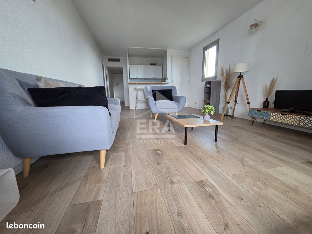Appartement 2 pièces 42 m² · à Saint-Laurent-du-Var · 42 m² · 899 €/mois