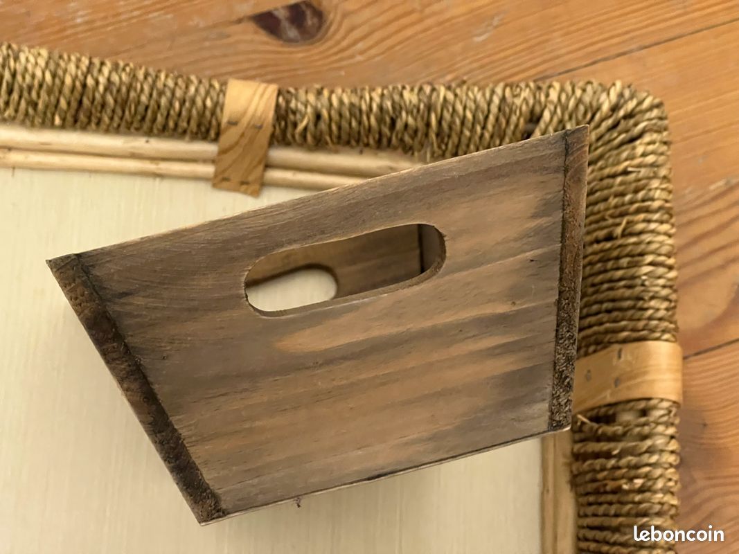 Lot de deux boîtes de présentation en bois (image 2)