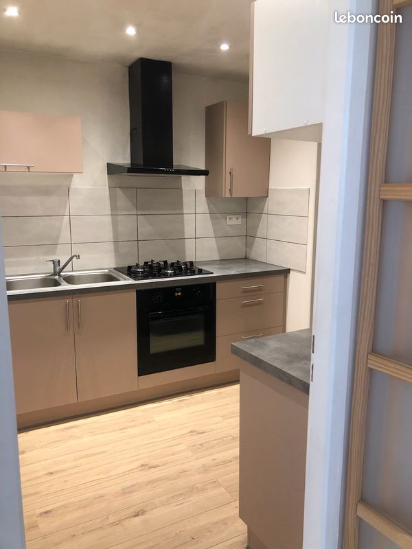 Appartement 2 pièces 45 m² · à Montélimar · 45 m² · 600 €