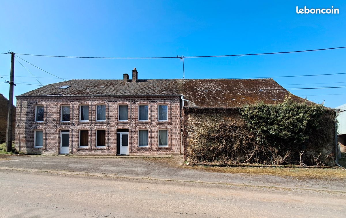 Maison 8 pièces 195 m² · à Signy-le-Petit · 195 m² · 367 500 €