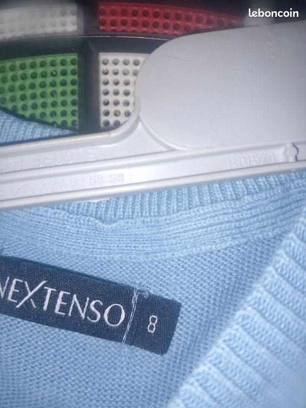Pull bleu clair (image 2)