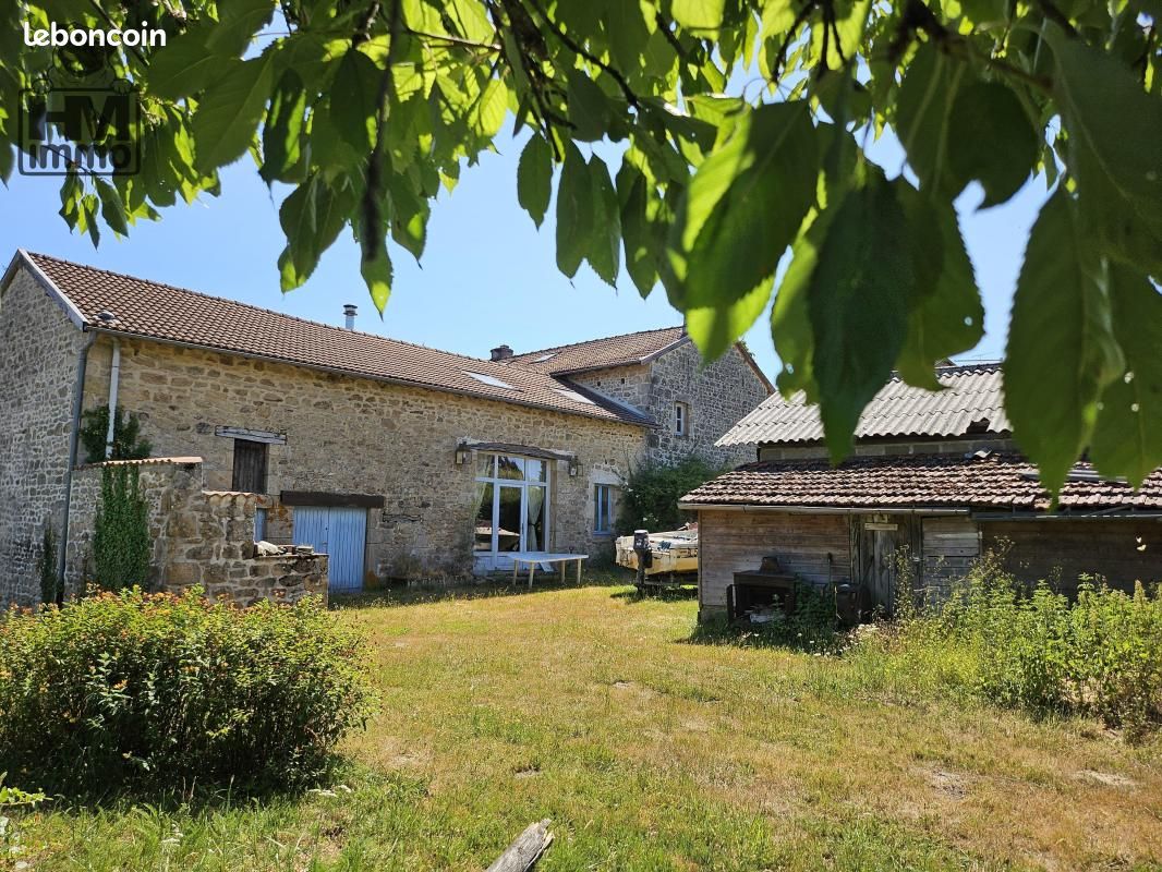 Maison 5 pièces 198 m² · à Peyrat-le-Château · 198 m² · 189 000 €