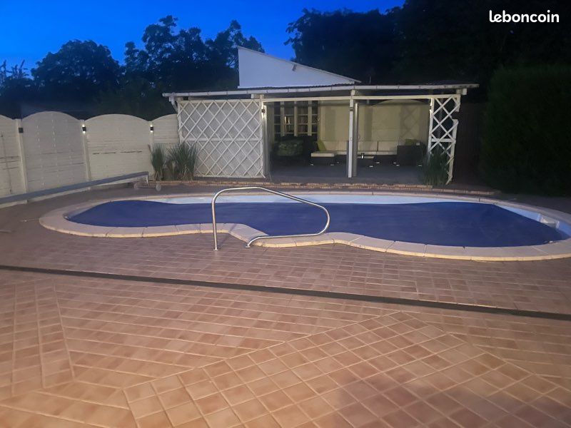Maison 5 pièces 135 m² · à Wambrechies · 135 m² · 180 000 €