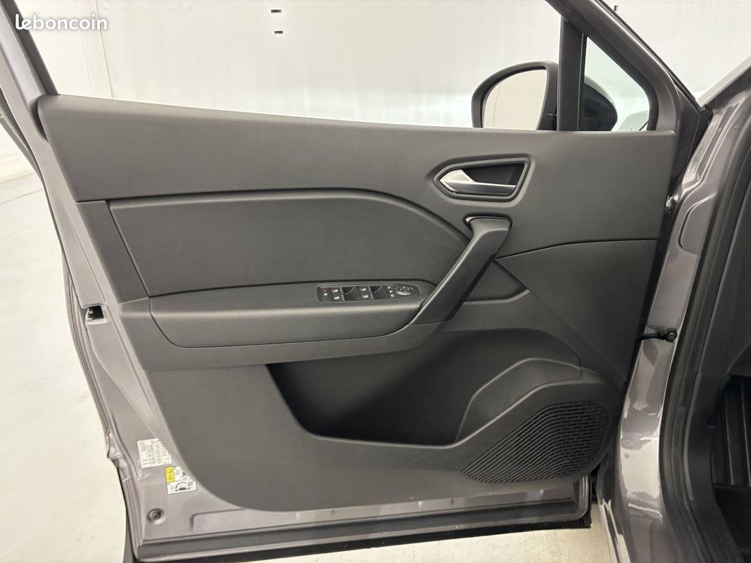 RENAULT Captur TCe 90 Evolution (image 11)
