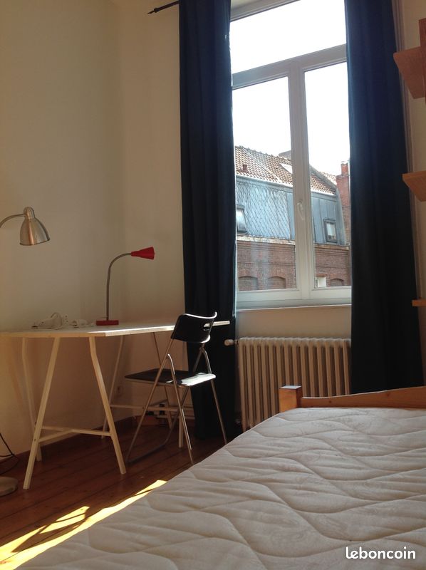 Appartement 1 pièce 11 m² · à Lille · 11 m² · 330 €