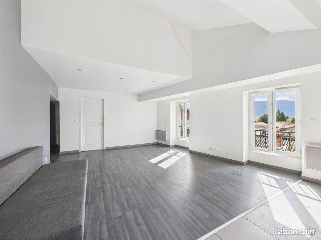 Appartement 3 pièces 66 m² · à Saint-Marcellin · 66 m² · 650 €/mois