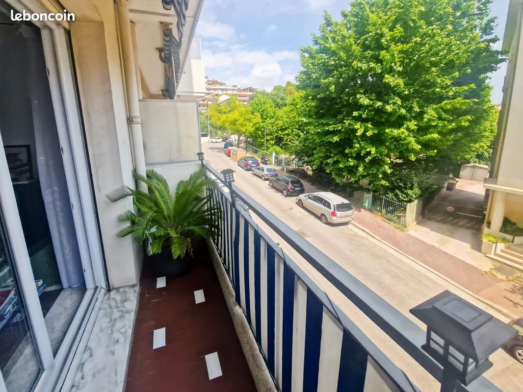 Appartement 5 pièces 98 m² · à Nice · 98 m² · 385 000 €