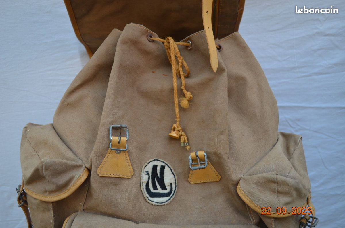 Ancien sac à dos Randonnée Mountain Climbing LAFUMA en toile