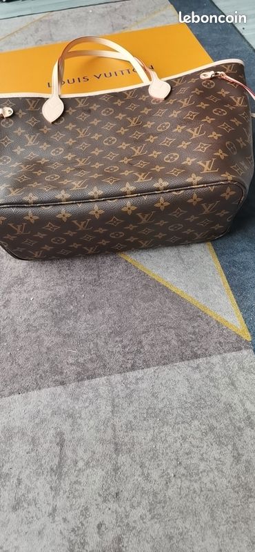 Sac à bandoulière Louis Vuitton (image 4)