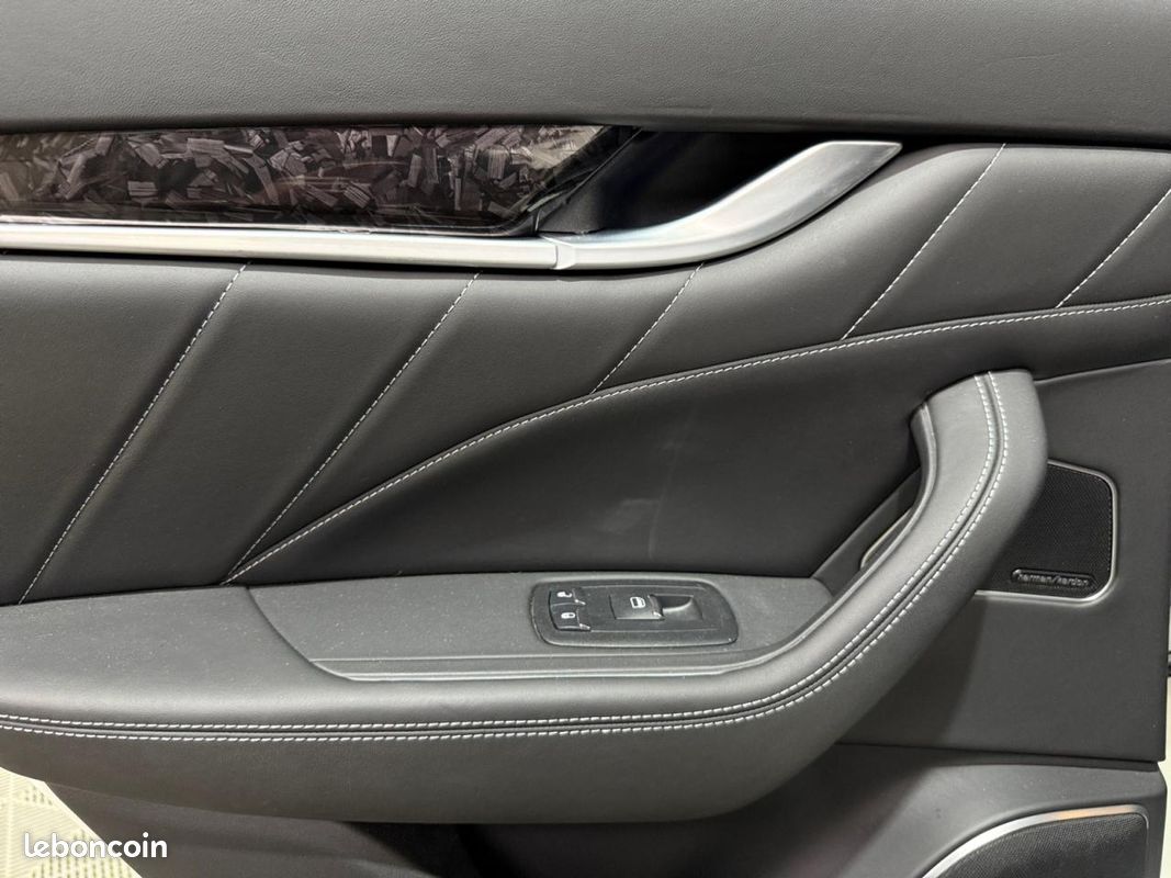 MASERATI LEVANTE 3.0i V6 S&S (Garantie 12 mois) (image 34)