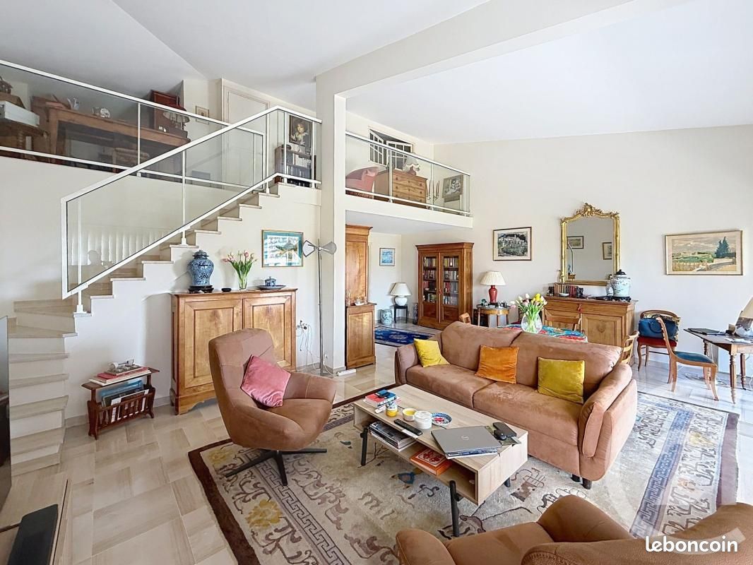 Appartement 3 pièces 109 m² · à Cannes · 109 m² · 890 000 €