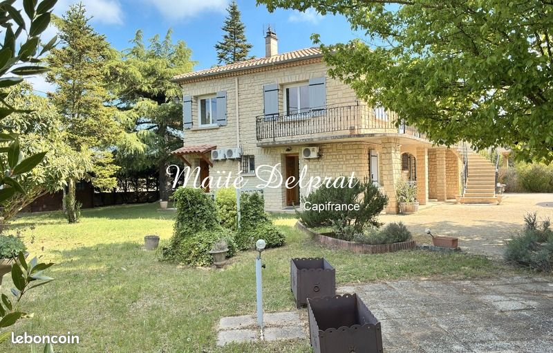 Maison 8 pièces 221 m² · à Mazan · 221 m² · 485 000 €