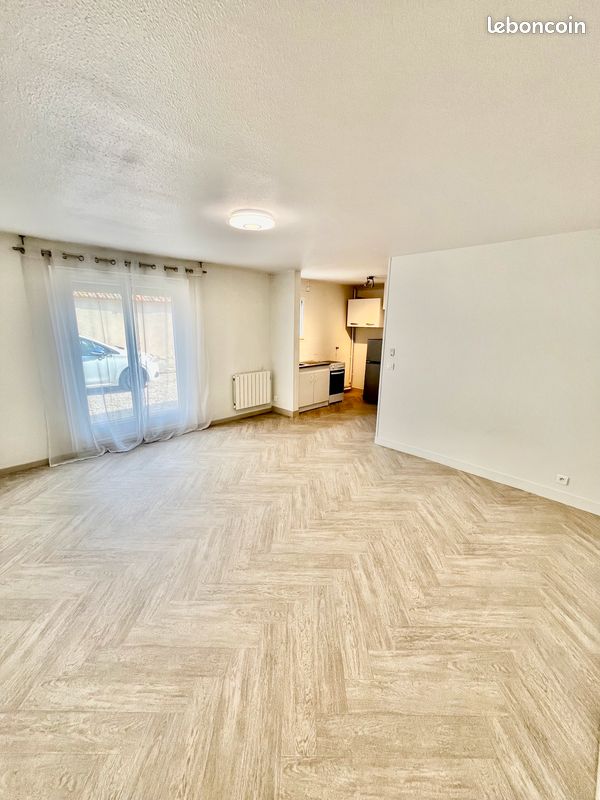 Appartement 1 pièce 30 m² · à Évreux · 30 m² · 495 €
