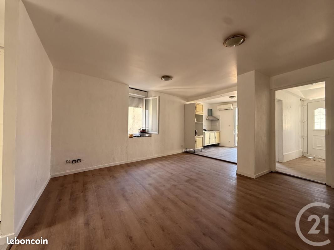 Appartement 5 pièces 107 m² · à Bourg-lès-Valence · 107 m² · 180 000 €
