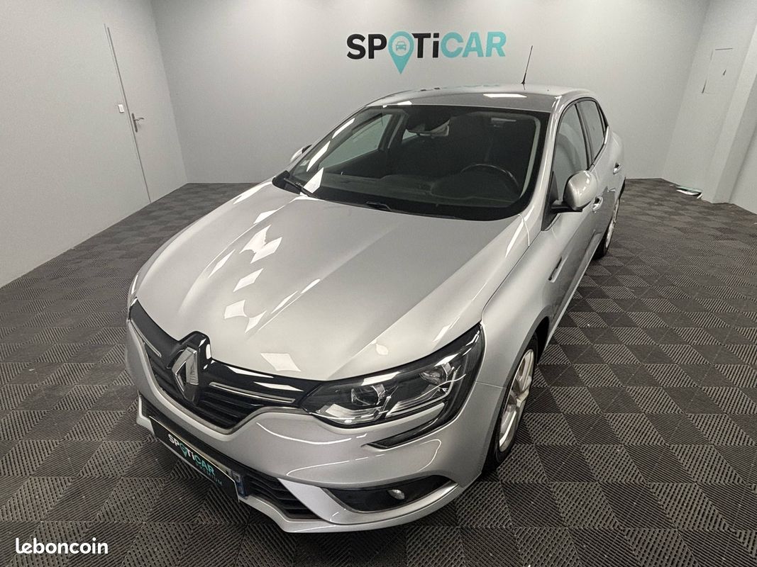 RENAULT Mégane IV Berline TCe 115 FAP Business (image 1)