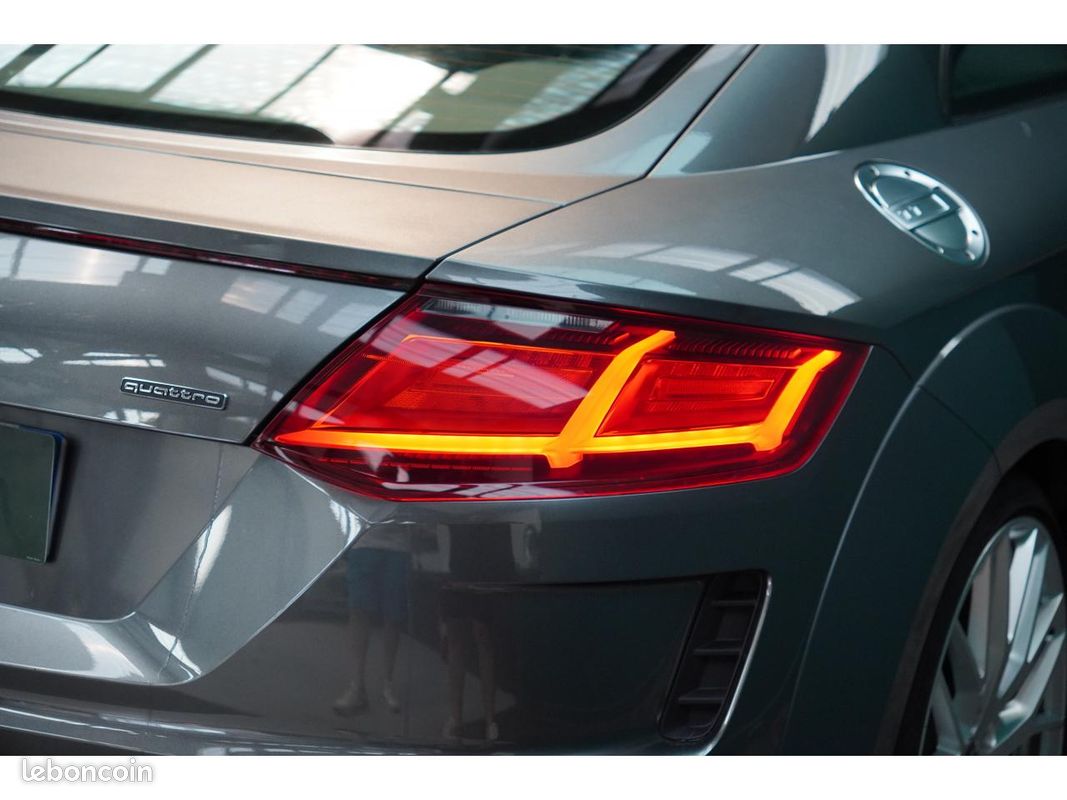 AUDI TT Quattro 45 TFSI 2.0 245cv S-tronic S-Line - Pack carbon (image 20)