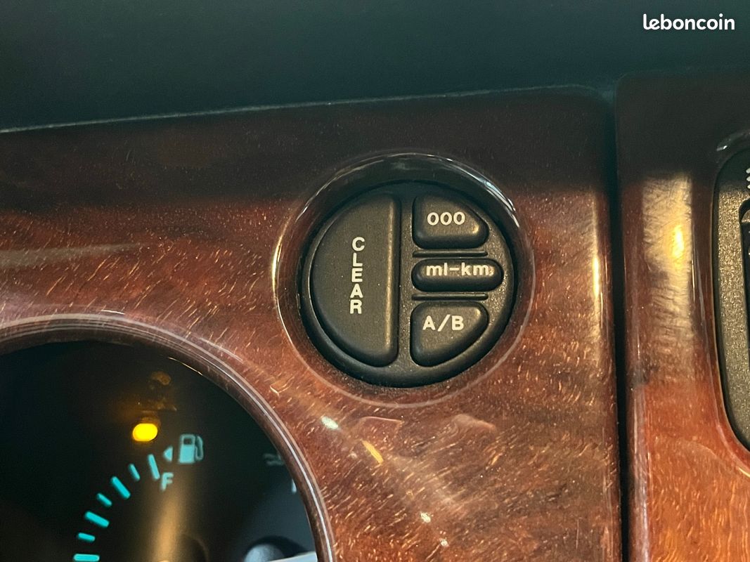 JAGUAR XK8 4.0 V8 BA 294Ch Garantie 12 mois (image 20)
