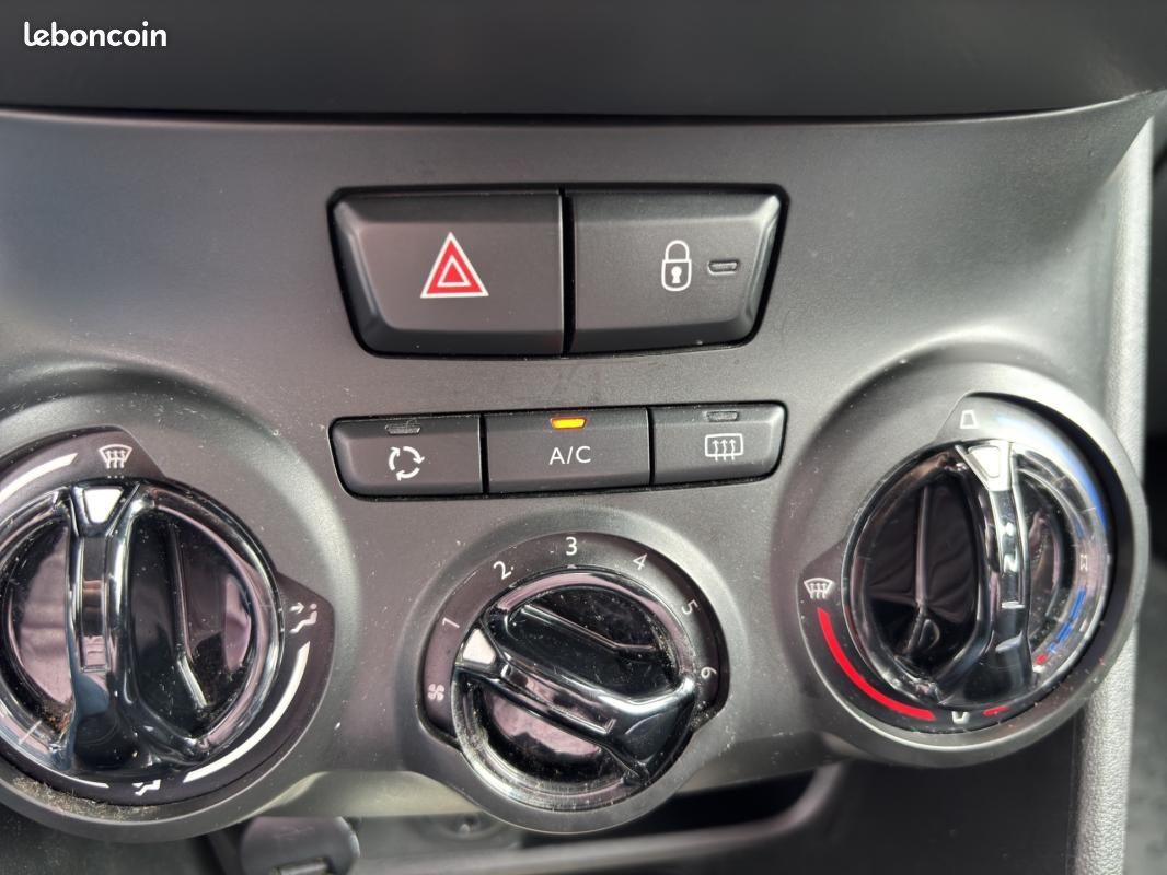 Peugeot 208 BUSINESS 1.6 BlueHDi 75ch S&S BVM5 Active Business - Garantie 6 mois (image 26)