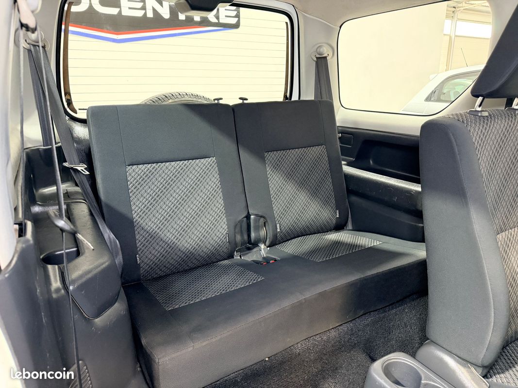 Suzuki jimny 1.3i vvt 85 ch jlx 4 places 4wd / attelage disponible / radio cd / garantie (image 5)