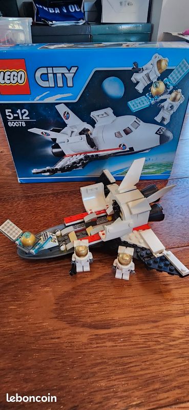 Lego CITY 60078 La navette spatiale (image 3)