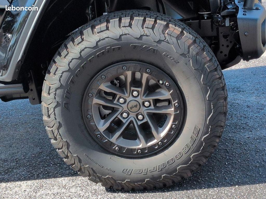 Jeep Wrangler Unlimited SRT392 Rubicon 2024 (image 6)