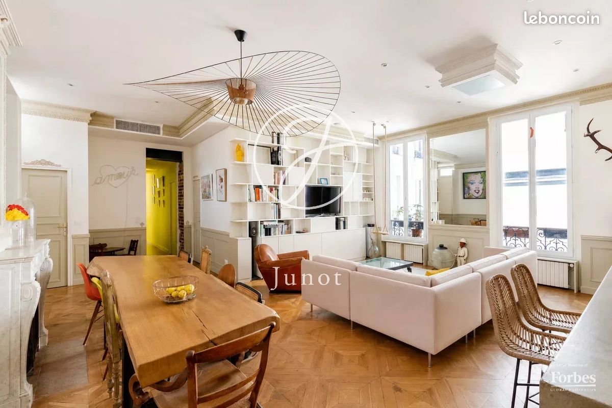 Appartement 5 pièces 145 m² · à Paris · 145 m² · 1 590 000 €
