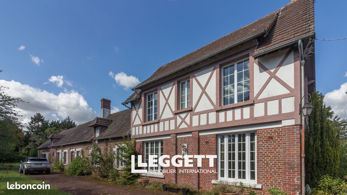 Maison 10 pièces 220 m² · à Gournay-en-Bray · 220 m² · 267 500 €