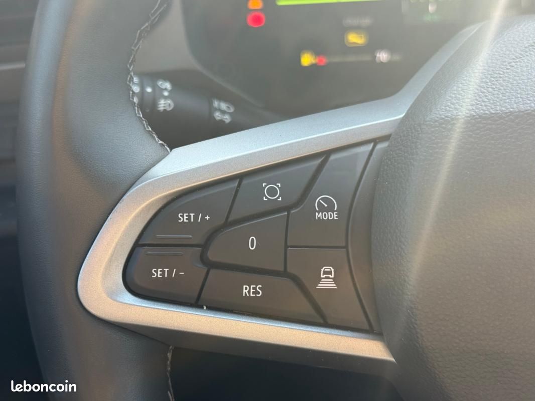 Dacia bigster HYBRID 155 Journey (image 16)