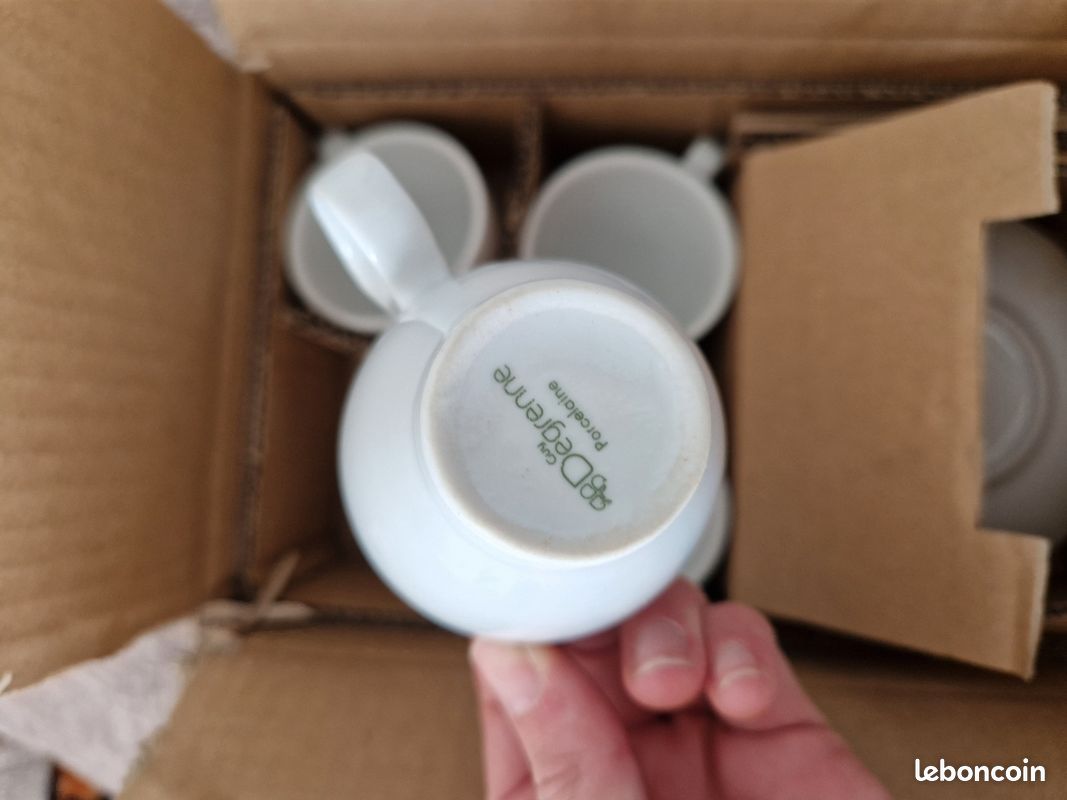 Service à café en porcelaine Guy Degrenne (image 3)