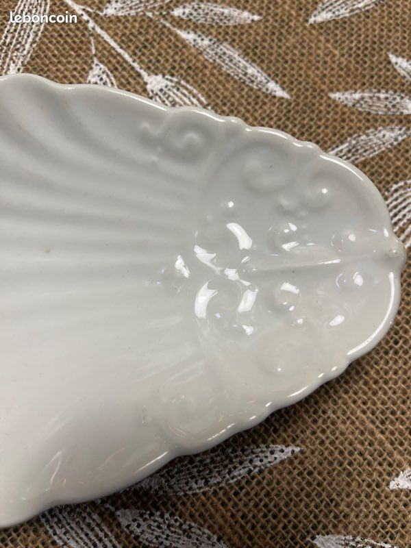 Ravier coquille en porcelaine (image 2)