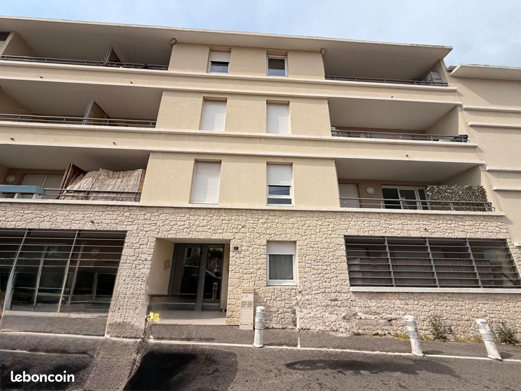 Appartement 1 pièce 27 m² · à Marseille · 27 m² · 850 €/mois