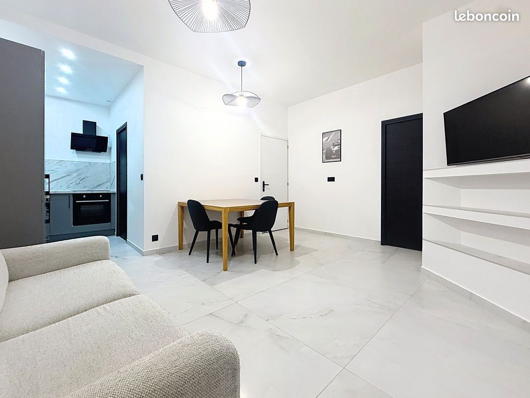 Appartement 2 pièces 34 m² · à Vence · 34 m² · 890 €/mois