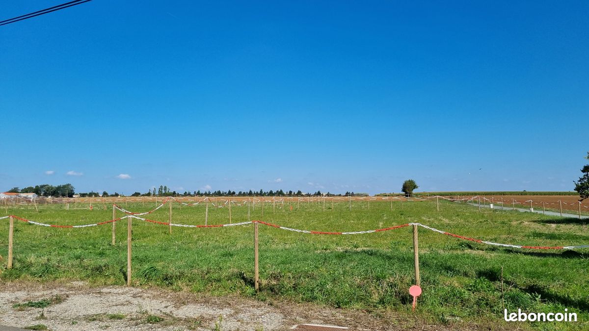 Terrain 669 m² · à Talmont-Saint-Hilaire · 669 m² · 135 000 €