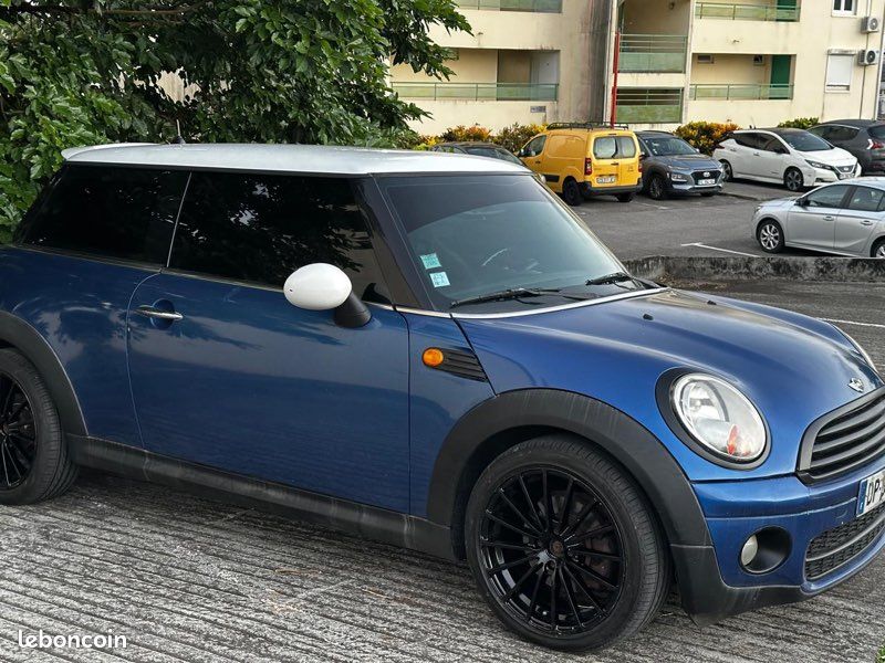 Mini cooper D automatique - Voitures