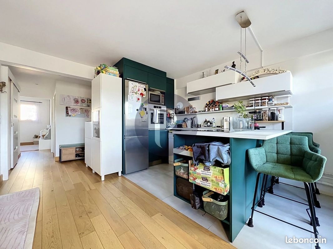 Appartement 3 pièces 59 m² · à Villejuif · 59 m² · 299 600 €