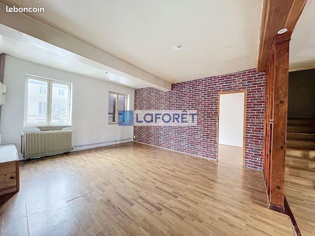 https://img.leboncoin.fr/api/v1/lbcpb1/images/12/e5/0c/12e50c15e964276081f036737a9a08dab2c283c0.jpg?rule=ad-image