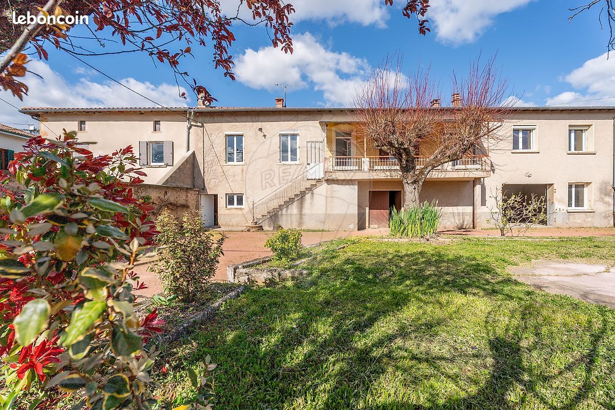 Maison 5 pièces 127 m² · à Salles-Arbuissonnas-en-Beaujolais · 127 m² · 305 000 €