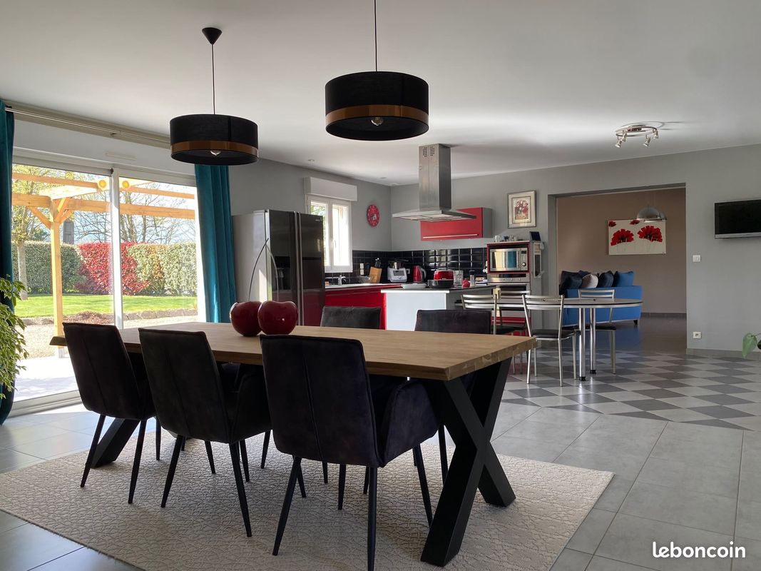 Pavillon de plain-pied - Parthenay 79200 (image principale 1)