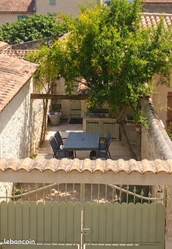 Maison 4 pièces 80 m² · à La Fare-les-Oliviers · 80 m² · 320 000 €