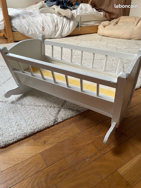 Landeau poupée en bois (image 2)