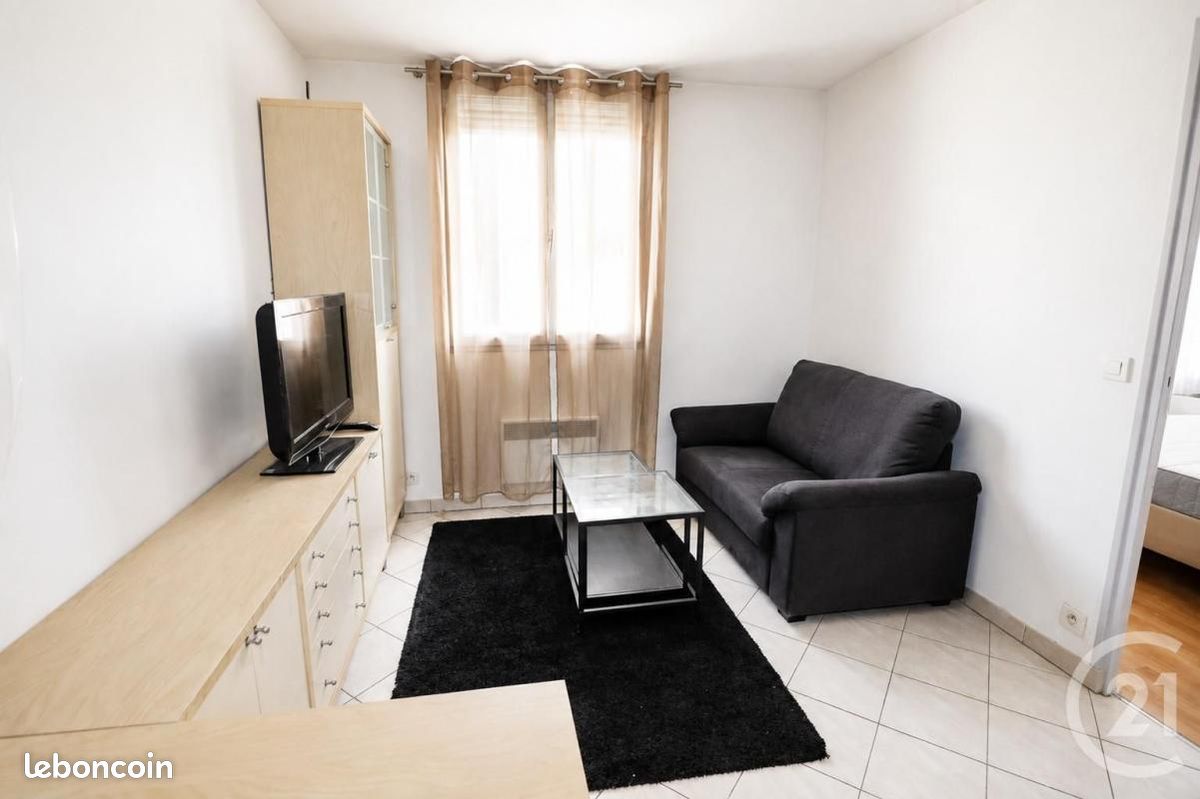 Appartement 2 pièces 26 m² · à Saint-Prix · 26 m² · 745 €/mois