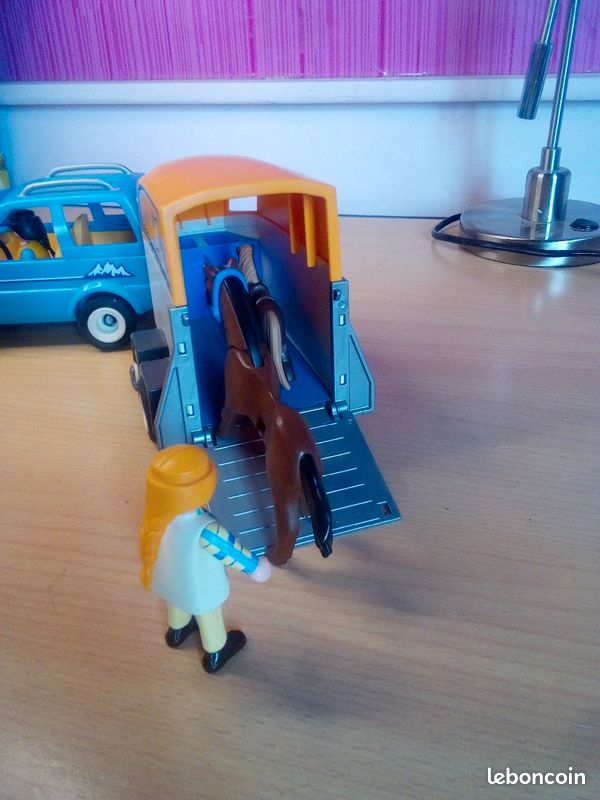 Van et voiture playmobil (image 2)