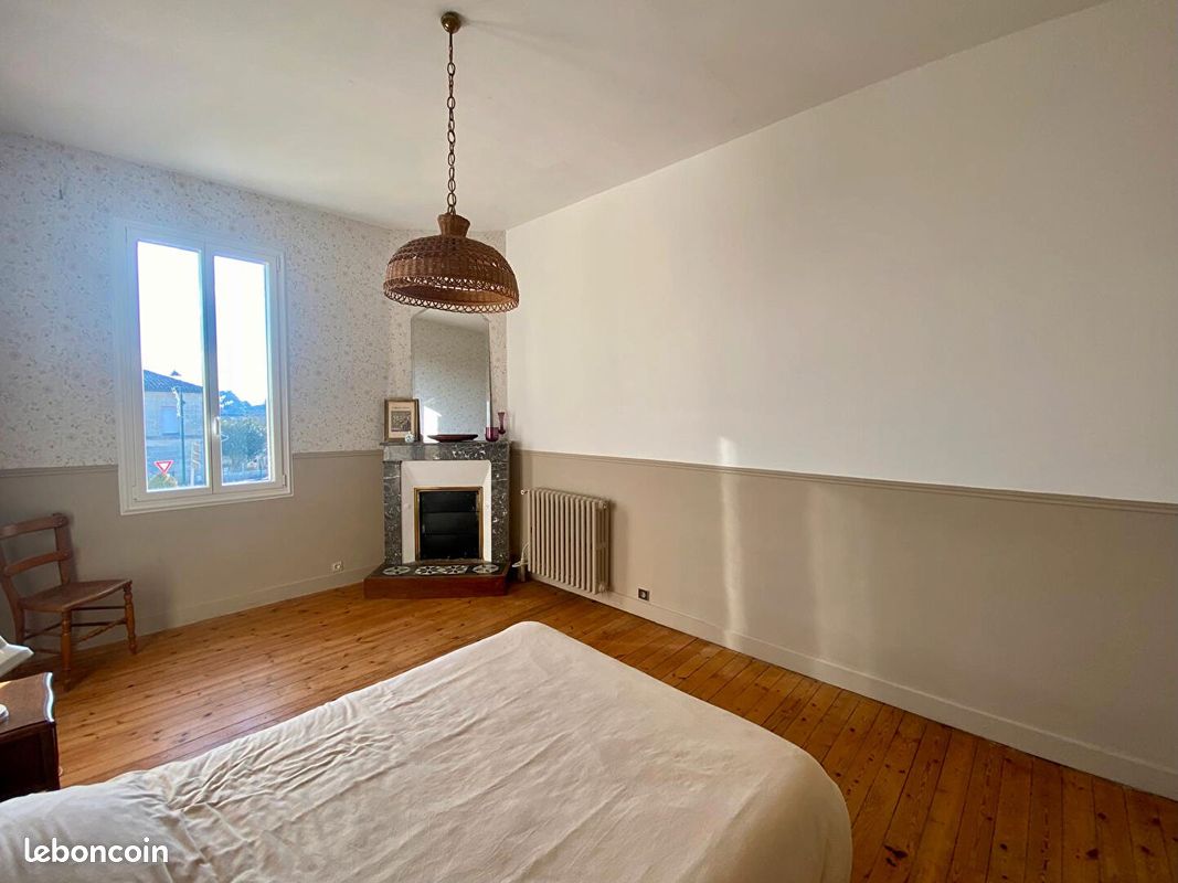 Maison 4 pièces 140 m² · à Saint-Germain-du-Puch · 140 m² · 146 000 €